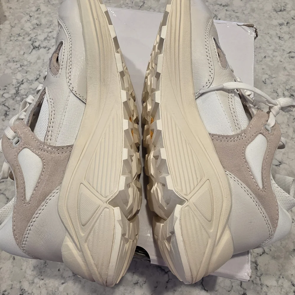 Brandblack Aura 130 sneaker OG White Vibram® RollinGait Sole Size 9.5 NIB - Picture 10 of 16